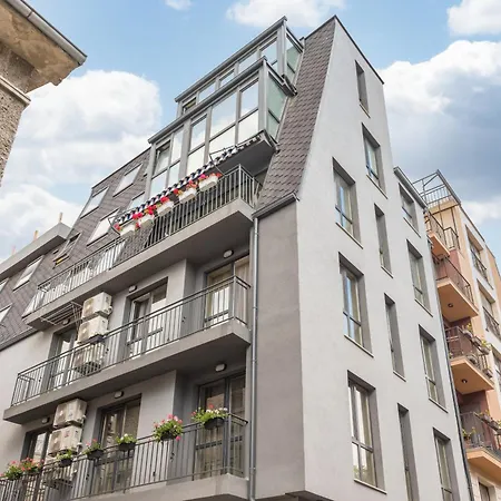 Center Luxury Apartment