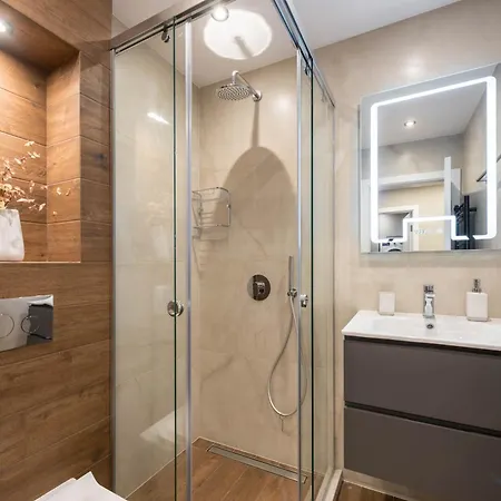 Апартамент Center Luxury *