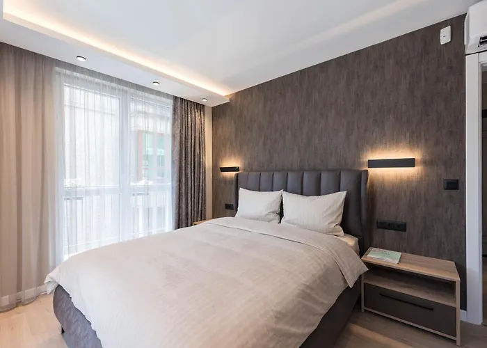 Apartment Center Luxury Warna